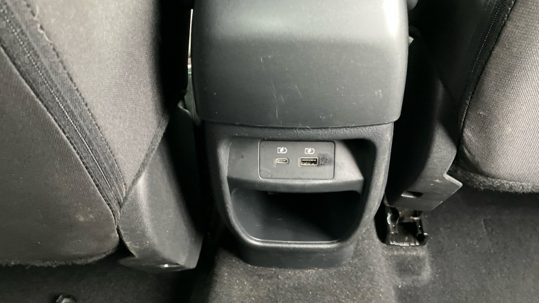 Nissan Juke 1.6 Hybrid N-Connecta 5dr Auto Hybrid Hatchback